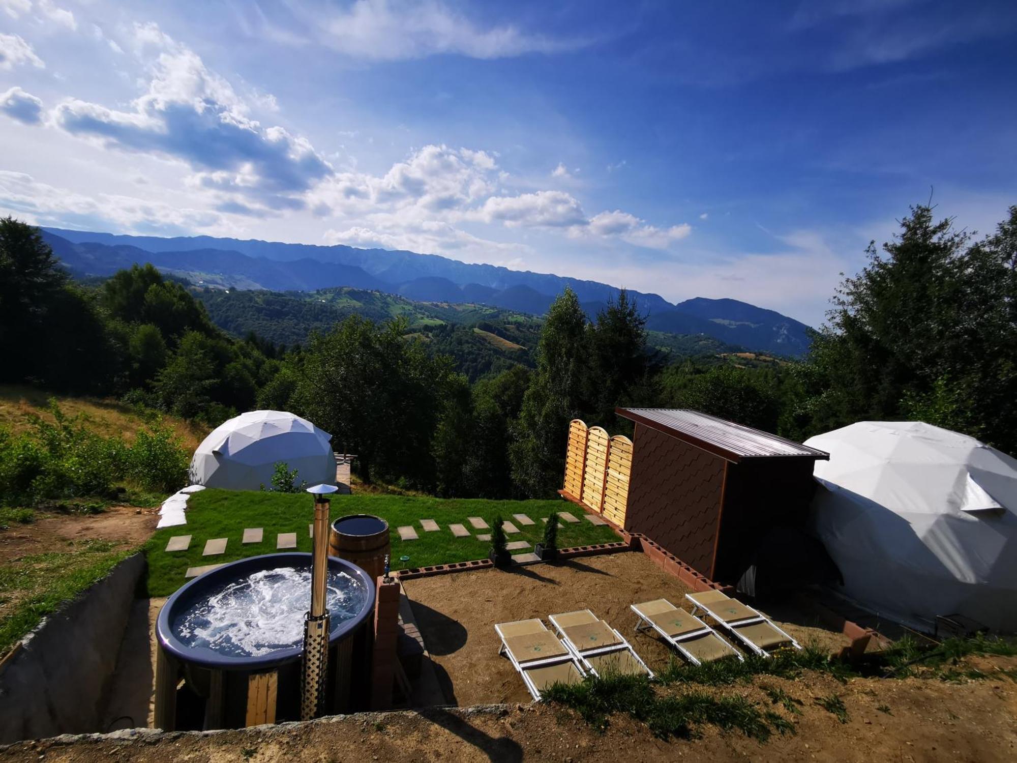 Glamping Zazen Hotel Drumu Carului Exterior photo
